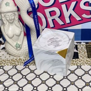 BATH AND BODY WORKS CUT OUT CORNER 3-WICK CANDLE HOLDER